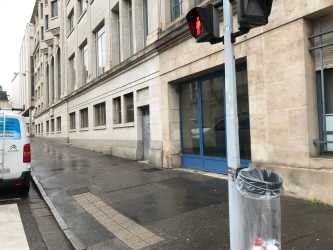 RUE DE SERRE ENTREE B.U DROIT.JPG